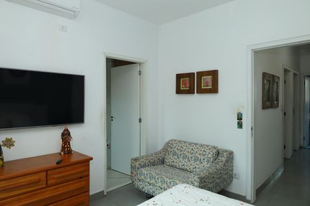 Casa à venda com 320m², 3 quartos e 5 vagasQuarto 1 - Suíte