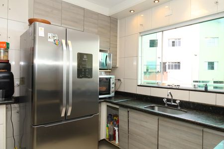 Casa à venda com 320m², 3 quartos e 5 vagasCozinha