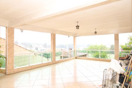 Casa à venda com 320m², 3 quartos e 5 vagasGaragem