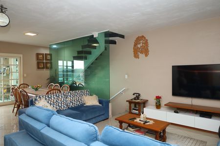 Sala de casa à venda com 3 quartos, 320m² em Jardim Nossa Senhora do Carmo, São Paulo