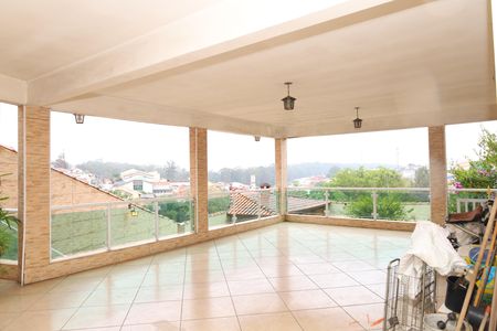 Casa à venda com 320m², 3 quartos e 5 vagasGaragem
