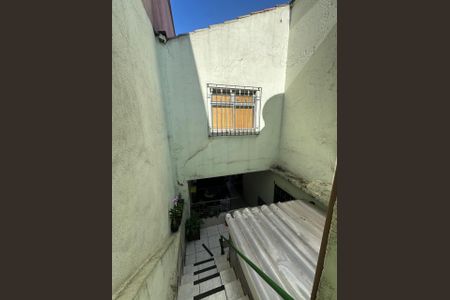 Casa à venda com 141m², 4 quartos e 3 vagas Casa à venda com 141m², 4 quartos e 3 vagasÁrea externa