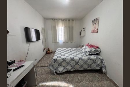 Casa à venda com 141m², 4 quartos e 3 vagas Casa à venda com 141m², 4 quartos e 3 vagasQuarto 2