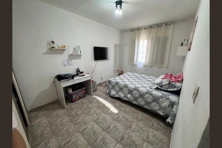 Casa à venda com 141m², 4 quartos e 3 vagas Casa à venda com 141m², 4 quartos e 3 vagasQuarto 2
