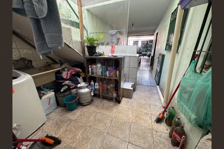 Casa à venda com 141m², 4 quartos e 3 vagas Casa à venda com 141m², 4 quartos e 3 vagasÁrea externa