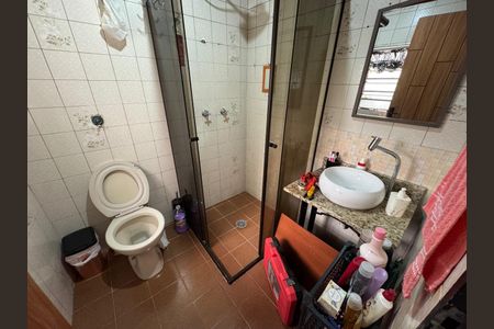 Casa à venda com 141m², 4 quartos e 3 vagas Casa à venda com 141m², 4 quartos e 3 vagasBanheiro