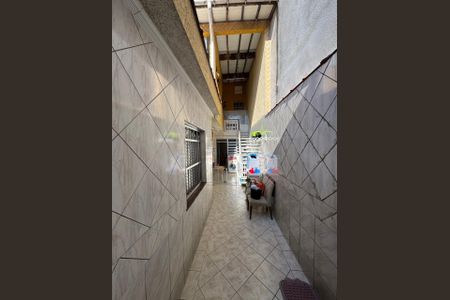 Casa à venda com 150m², 3 quartos e 2 vagas Casa à venda com 150m², 3 quartos e 2 vagasÁrea externa