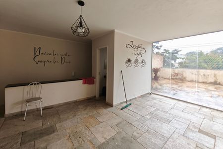 Casa para alugar com 370m², 4 quartos e 3 vagas Casa para alugar com 370m², 4 quartos e 3 vagasSala de Jantar