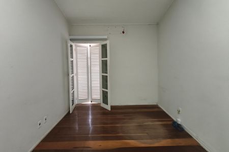 Casa para alugar com 370m², 4 quartos e 3 vagas Casa para alugar com 370m², 4 quartos e 3 vagasQuarto Suíte 2