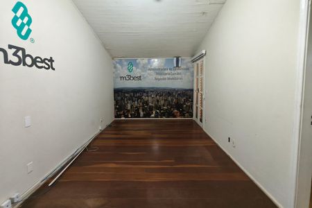 Casa para alugar com 370m², 4 quartos e 3 vagas Casa para alugar com 370m², 4 quartos e 3 vagasQuarto Suíte