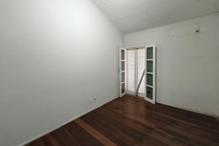 Casa para alugar com 370m², 4 quartos e 3 vagas Casa para alugar com 370m², 4 quartos e 3 vagasQuarto Suíte 3