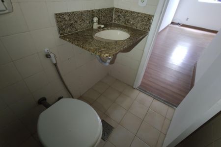 Apartamento para alugar com 107m², 3 quartos e 1 vaga Apartamento para alugar com 107m², 3 quartos e 1 vagaBanheiro da Suíte