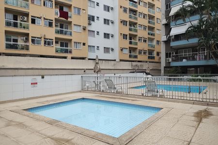 Apartamento para alugar com 107m², 3 quartos e 1 vaga Apartamento para alugar com 107m², 3 quartos e 1 vagaÁrea comum - Piscina