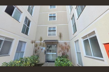Apartamento à venda com 41m², 2 quartos e 1 vaga Apartamento à venda com 41m², 2 quartos e 1 vagaFachada