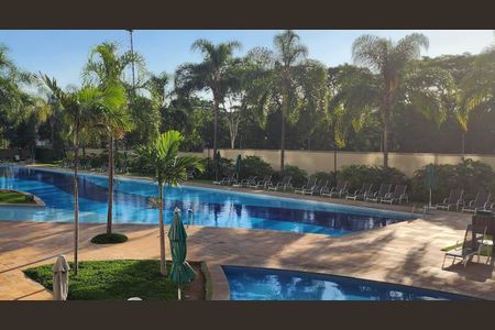 Casa de condomínio à venda com 158m², 3 quartos e 2 vagasVaranda