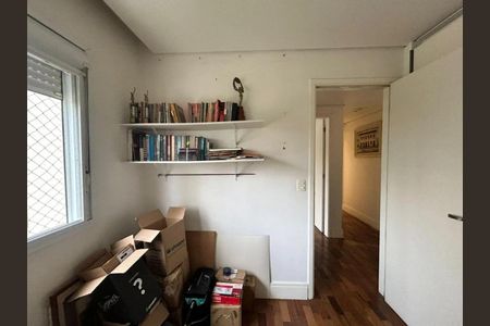 Casa de condomínio à venda com 158m², 3 quartos e 2 vagasQuarto