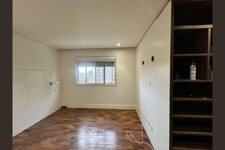 Casa de condomínio à venda com 158m², 3 quartos e 2 vagasQuarto