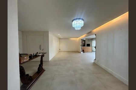 Casa de condomínio à venda com 158m², 3 quartos e 2 vagasSala