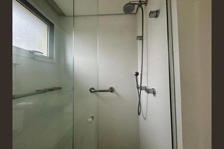 Casa de condomínio à venda com 158m², 3 quartos e 2 vagasBanheiro