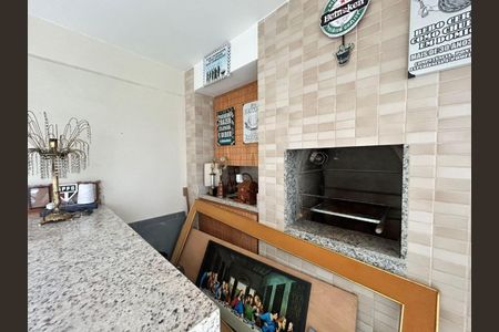Casa de condomínio à venda com 158m², 3 quartos e 2 vagasVaranda