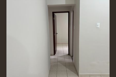 Corredor de apartamento para alugar com 3 quartos, 80m² em Jardim Emilia, Jacareí