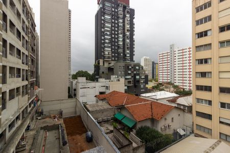 Vista/Varanda de kitnet/studio para alugar com 1 quarto, 26m² em Pinheiros, São Paulo