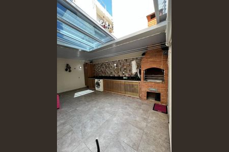 Casa à venda com 131m², 3 quartos e 2 vagasFoto 06