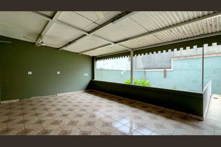 Casa para alugar com 289m², 3 quartos e 4 vagas Casa para alugar com 289m², 3 quartos e 4 vagasÁrea comum