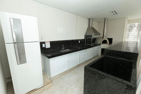 Casa de condomínio para alugar com 190m², 3 quartos e 2 vagasÁREA COMUM - CHURRASQUEIRA