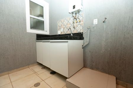 Casa de condomínio para alugar com 190m², 3 quartos e 2 vagasÁREA DE SERVIÇO