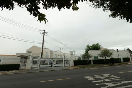 Casa de condomínio para alugar com 190m², 3 quartos e 2 vagasFACHADA DO CONDOMÍNIO