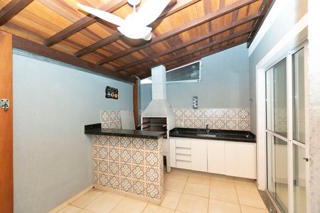Casa de condomínio para alugar com 190m², 3 quartos e 2 vagasCHURRASQUEIRA