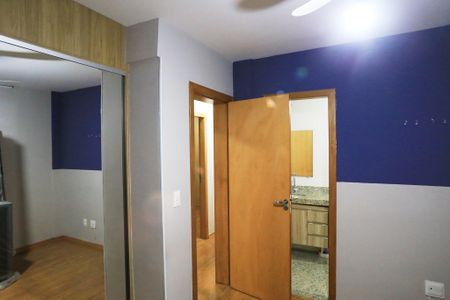 Apartamento para alugar com 170m², 4 quartos e 2 vagas Apartamento para alugar com 170m², 4 quartos e 2 vagasSuíte