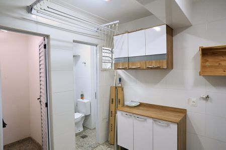 Apartamento para alugar com 170m², 4 quartos e 2 vagas Apartamento para alugar com 170m², 4 quartos e 2 vagasÁrea de Serviço