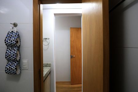 Apartamento para alugar com 170m², 4 quartos e 2 vagas Apartamento para alugar com 170m², 4 quartos e 2 vagasBanheiro