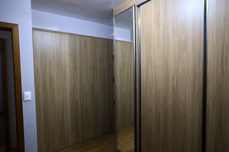 Apartamento para alugar com 170m², 4 quartos e 2 vagas Apartamento para alugar com 170m², 4 quartos e 2 vagasQuarto 1