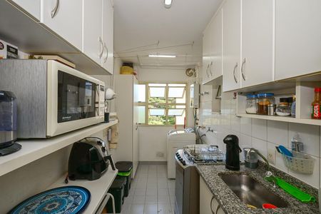 Apartamento à venda com 65m², 2 quartos e 1 vagaCozinha