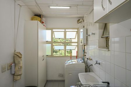 Apartamento à venda com 65m², 2 quartos e 1 vagaÁrea de Serviço 
