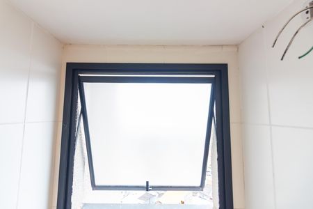 Apartamento à venda com 57m², 2 quartos e 1 vaga Apartamento à venda com 57m², 2 quartos e 1 vagaBanheiro