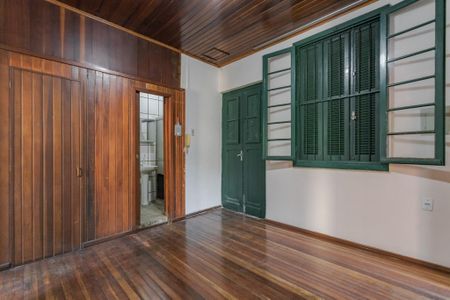 Sala de apartamento para alugar com 2 quartos, 60m² em São João, Porto Alegre
