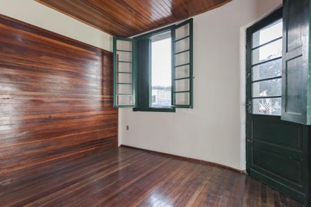 Quarto 2 de apartamento para alugar com 2 quartos, 60m² em São João, Porto Alegre