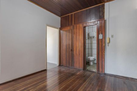 Sala de apartamento para alugar com 2 quartos, 60m² em São João, Porto Alegre