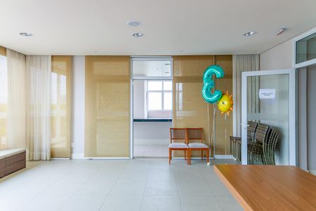 Apartamento à venda com 67m², 2 quartos e 1 vaga Apartamento à venda com 67m², 2 quartos e 1 vagaÁrea comum - Salão de festas