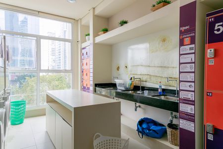 Apartamento à venda com 67m², 2 quartos e 1 vaga Apartamento à venda com 67m², 2 quartos e 1 vagaLavanderia