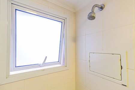 Apartamento à venda com 67m², 2 quartos e 1 vaga Apartamento à venda com 67m², 2 quartos e 1 vagaBanheiro