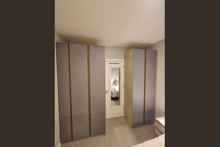 Apartamento para alugar com 49m², 2 quartos e 1 vaga Apartamento para alugar com 49m², 2 quartos e 1 vagaBanheiro