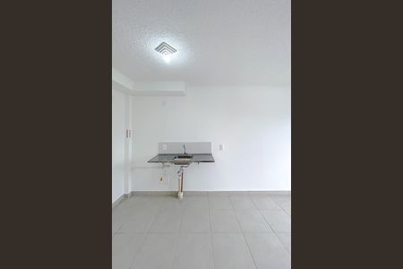 Apartamento para alugar com 28m², 1 quarto e sem vaga Apartamento para alugar com 28m², 1 quarto e sem vagaCozinha e Área de Serviço