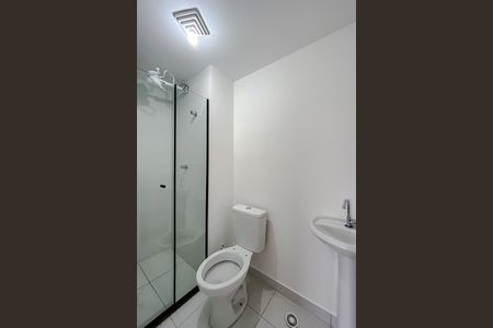 Apartamento para alugar com 28m², 1 quarto e sem vaga Apartamento para alugar com 28m², 1 quarto e sem vagaBanheiro da Suíte