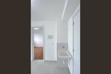 Apartamento para alugar com 28m², 1 quarto e sem vaga Apartamento para alugar com 28m², 1 quarto e sem vagaCozinha e Área de Serviço