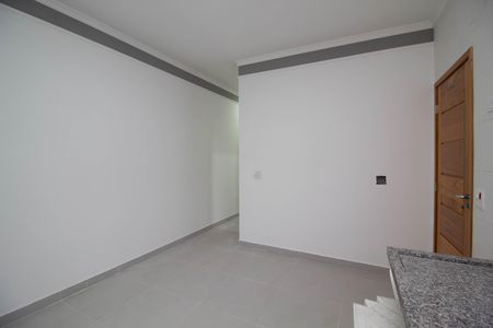 Cozinha de casa para alugar com 2 quartos, 65m² em Parque Mikail, Guarulhos